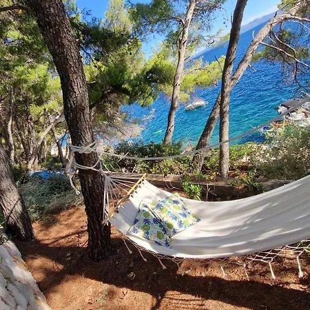 Villa V, 4-star 2-floor 1-apartment Seaside With Great Outdoors