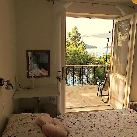 V, 4-star 2-floor 1-apartment Seaside With Great Outdoors *