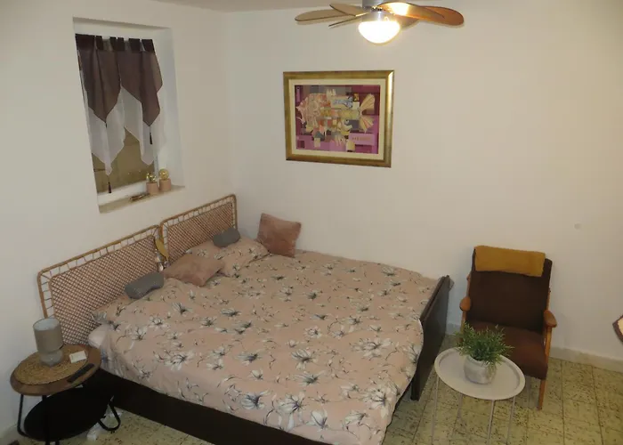 V, 4-star 2-floor 1-apartment Seaside With Great Outdoors * Prizba
