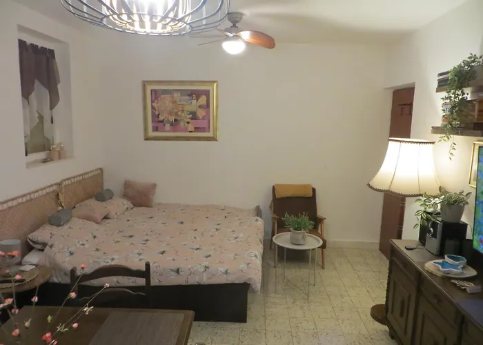 V, 4-star 2-floor 1-apartment Seaside With Great Outdoors